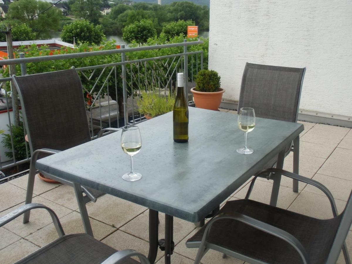 Mosel Ferienwohnung Ürzig Eksteriør billede